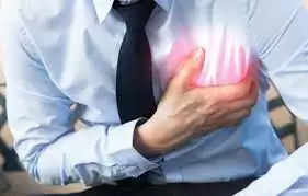 Health Tips :दिल के दर्द के आलावा ये लक्षण भी हो सकते है आपके हार्ट अटेक के कारण