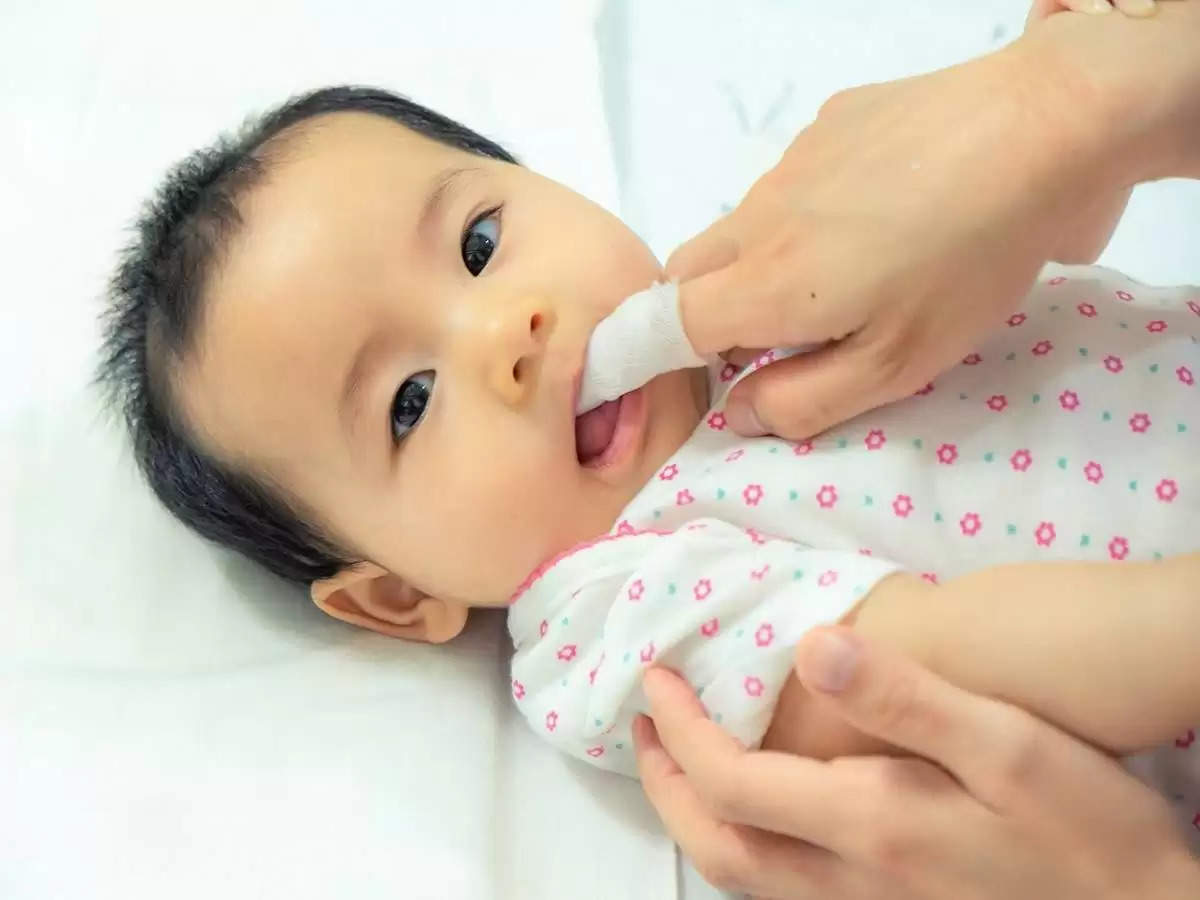 Health Tips :बच्चे को ओरल इंफेक्शन से बचाने के लिए करे ये काम ,नहीं तो हो सकता है बच्चे के लिए खतरनाक