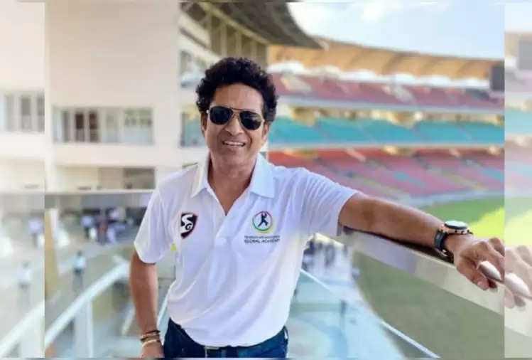 IPL 2021: मैच से पहले सचिन ने शेयर किया घर में बैटिंग करते हुए VIDEO