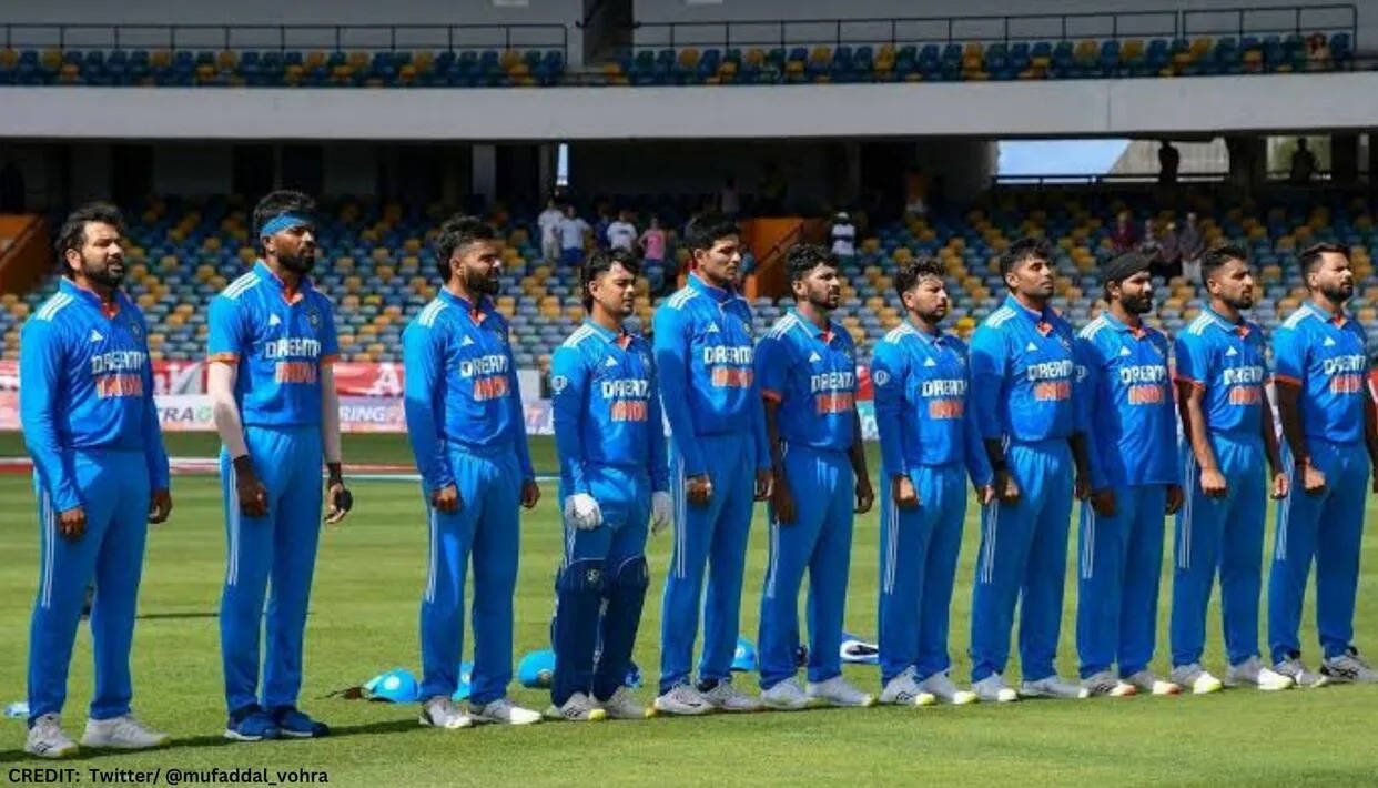 जब 2023 वनडे विश्व कप में टीम इंडिया का प्रतिनिधित्व करने वाले 15 खिलाड़ियों की लिस्ट रिलीज की गई, तो अनुभवी ऑफ स्पिनर रविचंद्रन अश्विन की अनुपस्थिति ने सभी का ध्यान खींचा।  जिसके जवाब में अश्विन ने राष्ट्रीय क्रिकेट अकादमी (एनसीए) में सफेद गेंद से अपने मेहनती अभ्यास को प्रदर्शित करते हुए एक वीडियो सोशल मीडिया पर शेयर किया। विशेष रूप से, उनके प्रशिक्षण सत्र के दौरान एनसीए प्रमुख वीवीएस लक्ष्मण और एनसीए स्पिन कोच साईराज बहुतुले भी शामिल  थे।