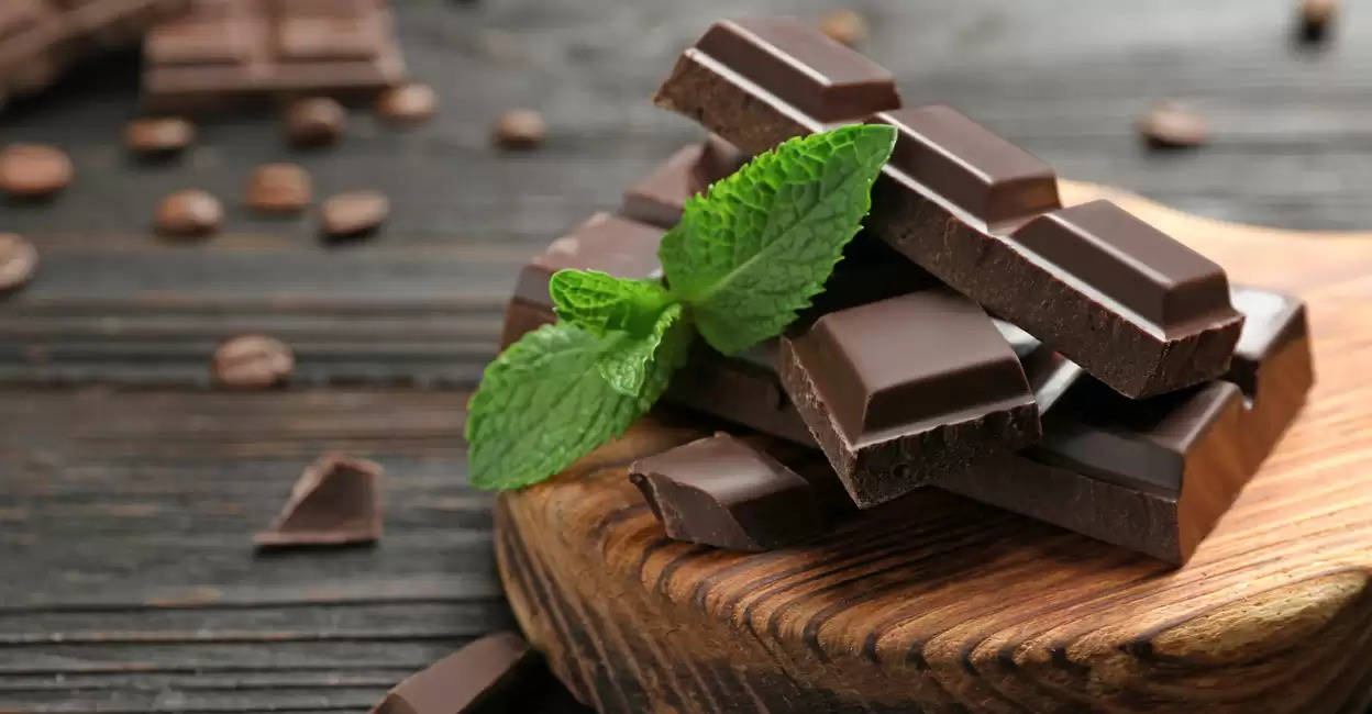 Health News-क्या आप भी सोचते हैं कि डार्क चॉकलट कोलेस्ट्रॉल कम करता हैं, आइए क्या हैं सच्चाई