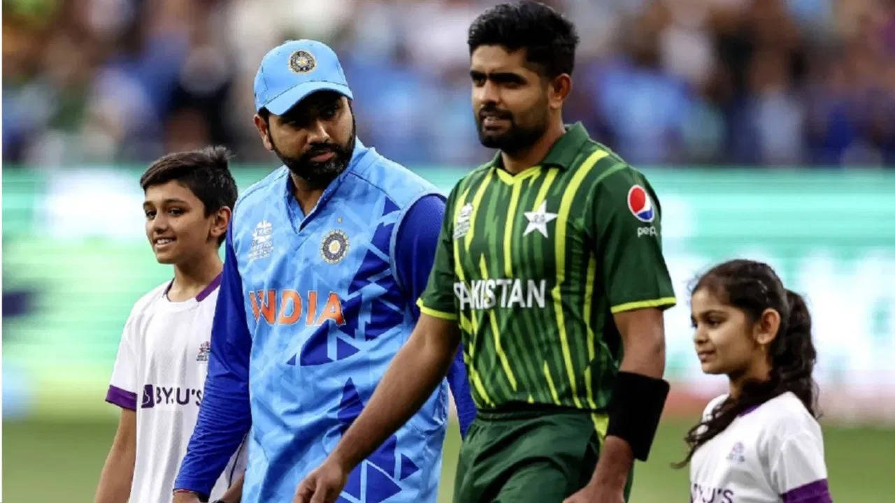 Asia Cup 2023- भारत के खिलाफ पाकिस्तान ने चार तेज गेंदबाजों को मैदान में उतारा, ऐसी हैं पाकिस्तान कि प्लेइंग 11