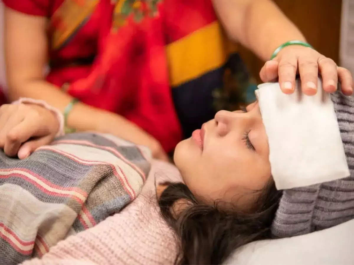 Child Care Tips-  बच्चे के हो गई गले में खराश और बुखार, तो इसे हल्के में ना लें, तुरंत करें इलाज